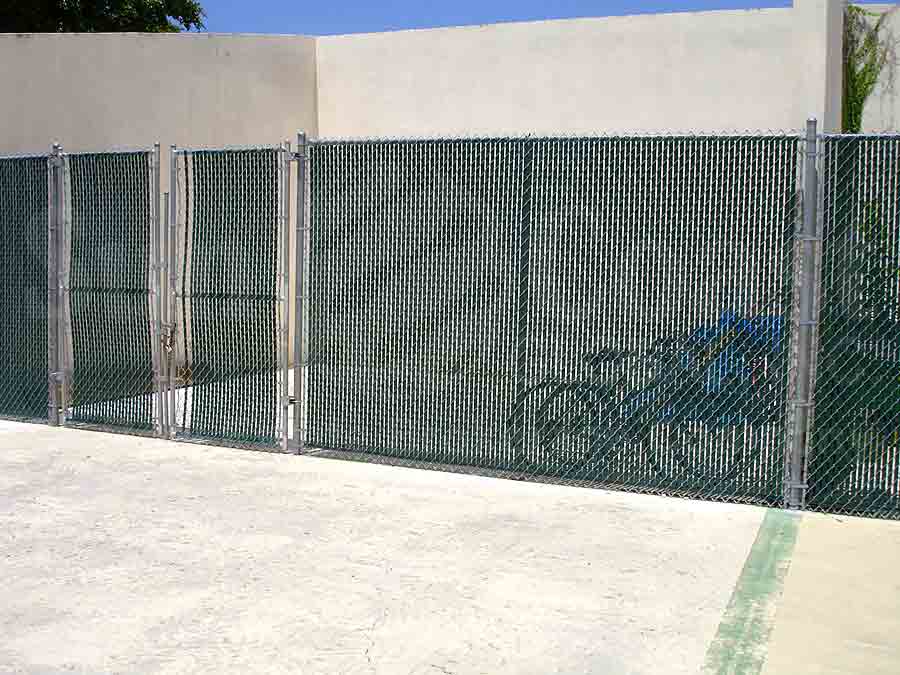Park Shore Resort Fenced in area for Bikes